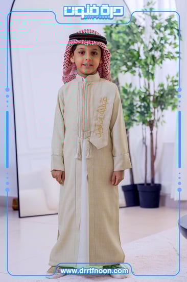 ملابس اليوم الوطني تيشرتات أطفال وشباب فساتين أطقم بناتي ولادي ودقلات