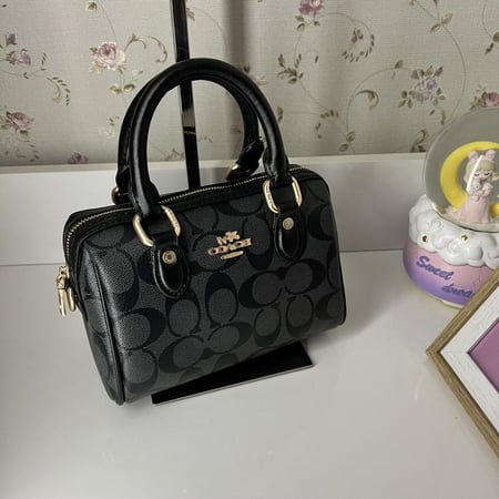 كوتش روان أسود - ١٧ سم