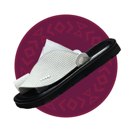 حذاء شرقي سادة