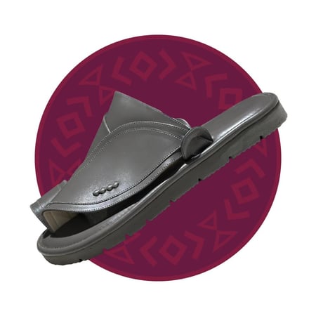 حذاء شرق سادة