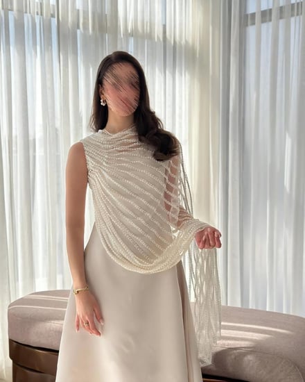 فستان ناعم مطرز