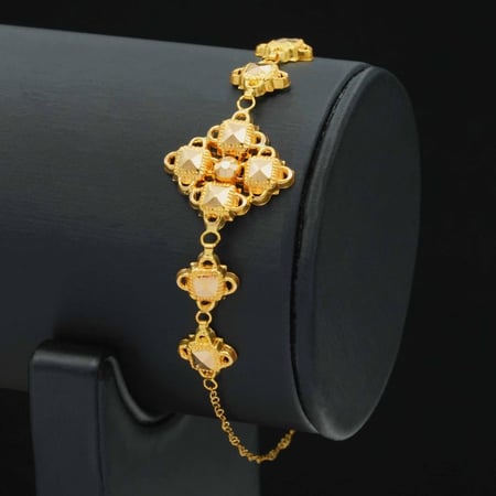 سوارة عيار 21 ذهب