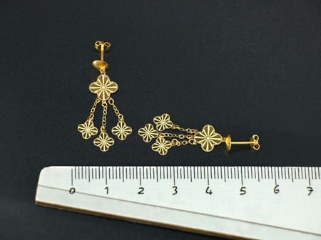 حلق ذهب فخم