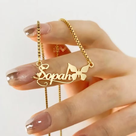 قلادة الفراشه إنجليزي باالإسم