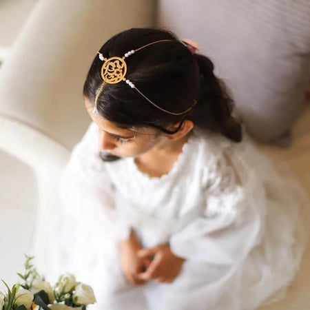 طوق بناتي لمسه راقيه بحبات الؤلؤ