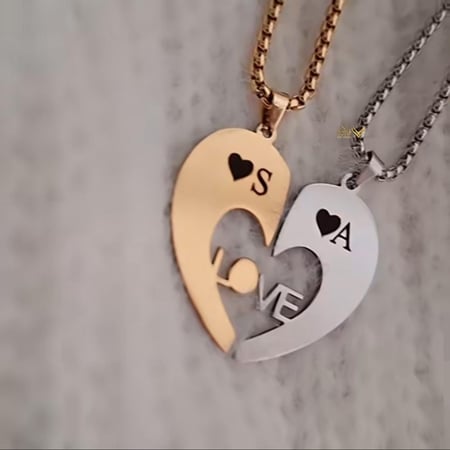 عقد القلبين المتكاملين: رمز الحب الأبدي