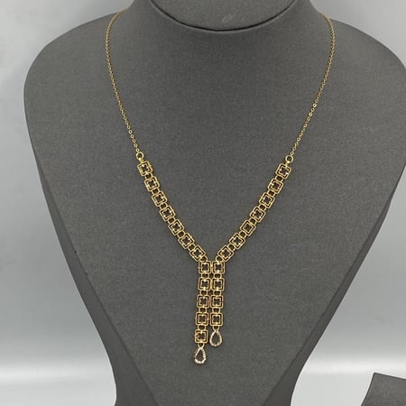 طقم ذهب عيار 21 جميل ورائع بوزن 9.16 جرام