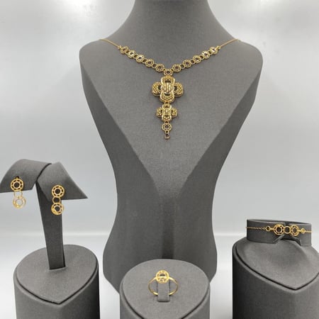 طقم ذهب عيار 21