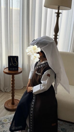 دقلة بني  وأسود  تصميم جديد