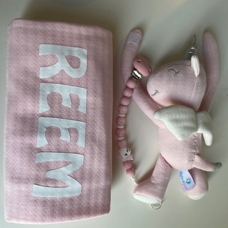 بكج بطانيه مع دميه الينكورن