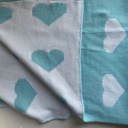 بطانيه كبيره بالاسم