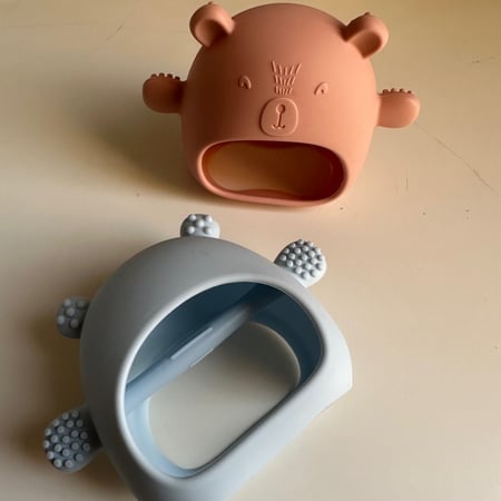 قفاز العضاضه