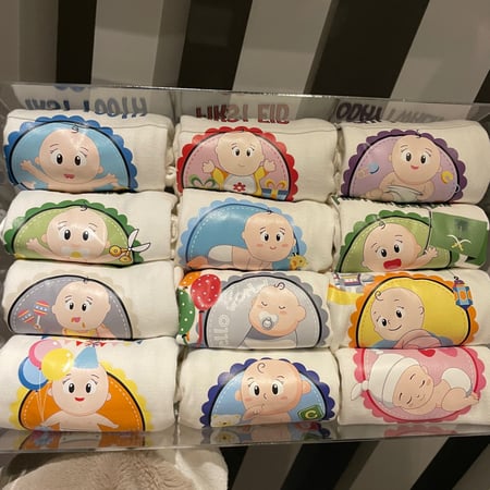 بكج هديه عباره عن طقم 12 بربتوز لمراحل عمر الطفل من الولاده الى عمر سنه