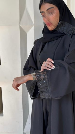 048 عباية سمر