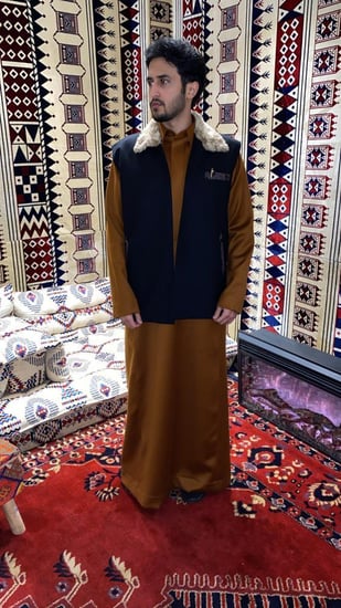 سديري جوخ اسود فرو رقبه