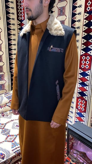 سديري جوخ اسود فرو رقبه