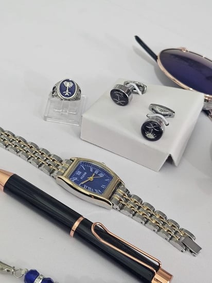 طقم أناقة الأمير الصغير