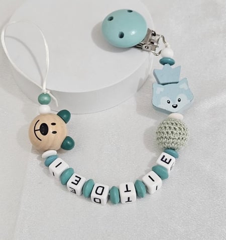 تعليقة لهايه خشب متوفره بعدة الوان واشكال