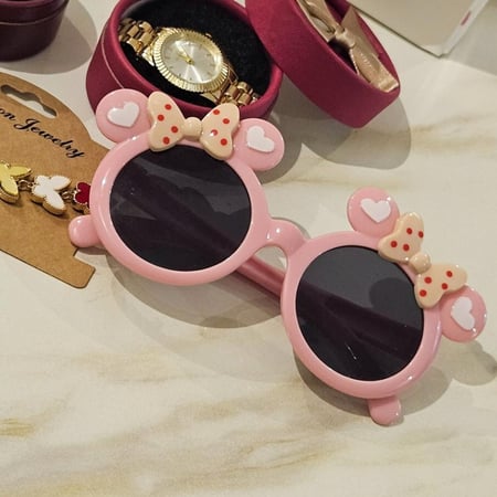 طقم بناتي أنيق ومميز – هدية مثالية لكل مناسبة