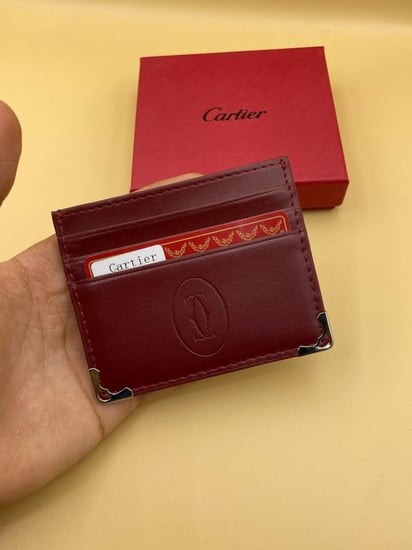 محفظة كارتير احمر اصل الفخامة