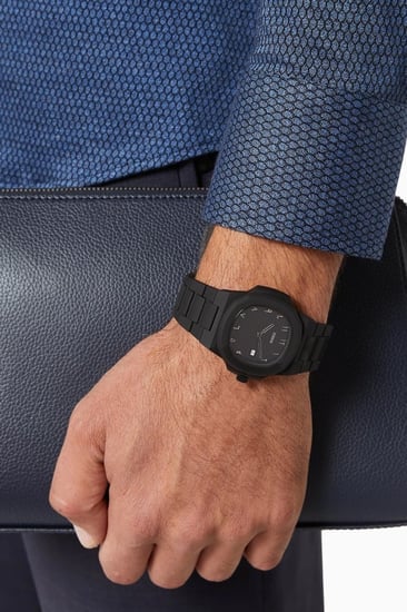 ساعة بارقام عربية