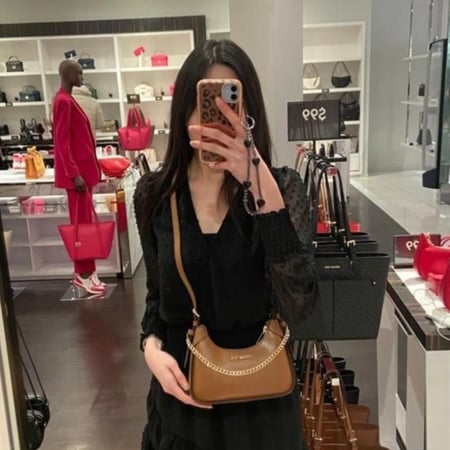 مايكل كورس ويلما ميني كروس