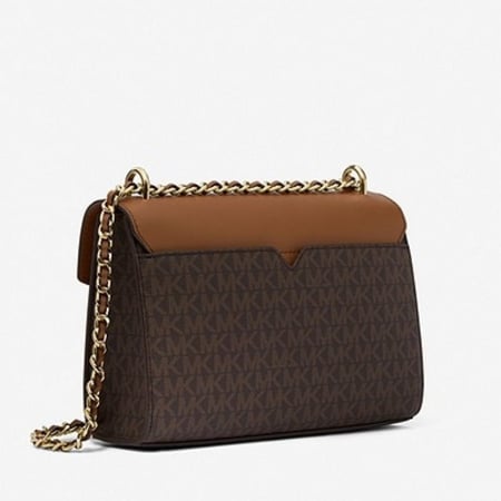 مايكل كورس توتي لوقو جملي