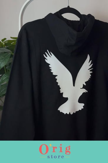 بلوفر الصقر