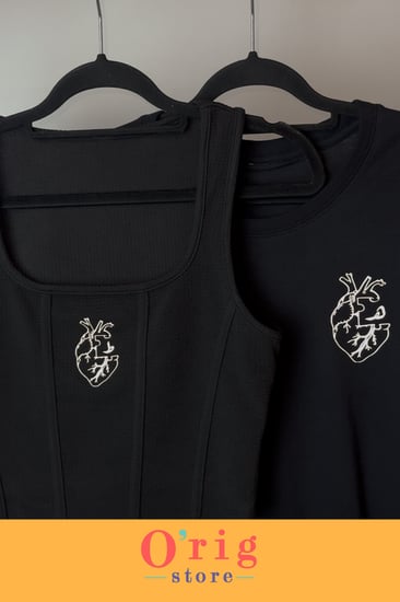 تيشيرت وتوب القلب العاكس بحروف