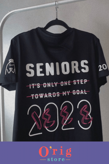 تيشيرت تخرج بالإسم