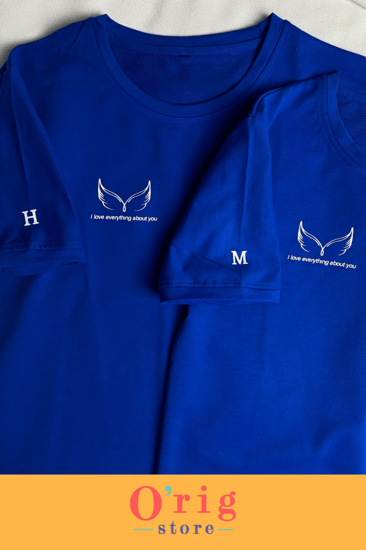 تيشيرتات جناح أزرق