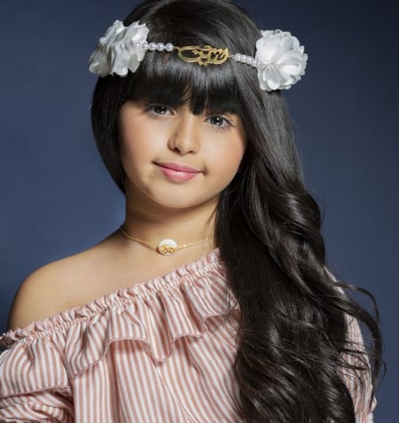 طوق ورد أطفال بالاسم