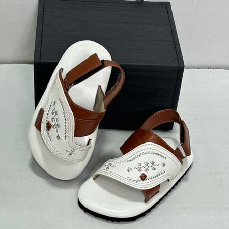 نعال زبيري شرقي فاخر للأطفال