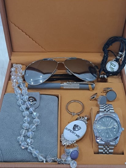 طقم رجالي فاخر ساعة استيل D20