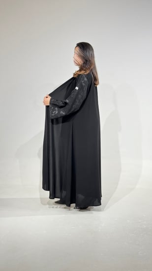 عباية ملكي مع أكمام كتان مشجر