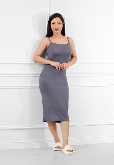 فستان ميدي بطول يصل لمنتصف الساق قطن بلا أكمام