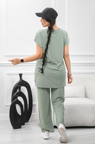 ترنج نسائي كاجوال طبي قطعتين