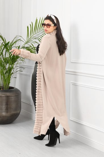 فروة شتوية بفتحة جانبية