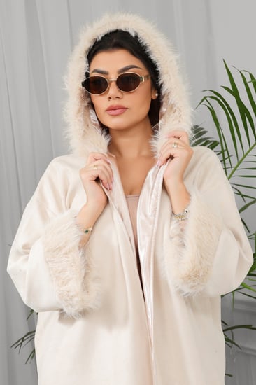 فروة شتوية مطرز بورد