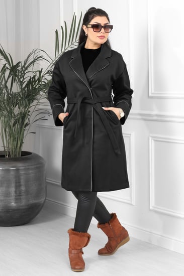 جاكيت شتوي رسمي طويل يصل للركبة بياقة مطوية وحواف محددة وحزام خصر قابل للتعديل