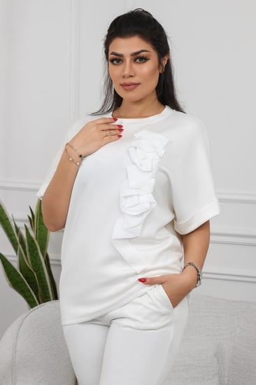 ترنج نسائي كاجوال طبي صيفي بنطال مع تيشرت بياقة دائرية