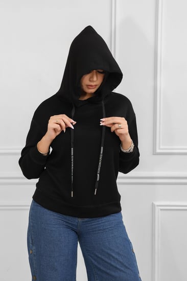 هودي بأكمام طويلة وقبعة