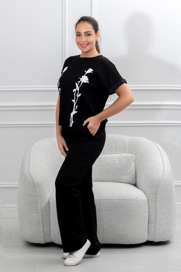 ترنج نسائي كاجوال طبي بنطال مع تيشيرت قطن بطبعة زهور