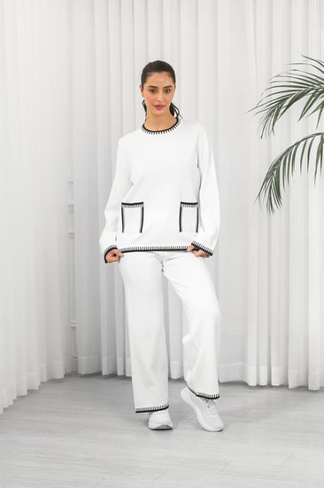 ترنج شتوي كاجوال بأكمام طويلة وياقة مدورة وجيب صغيرة