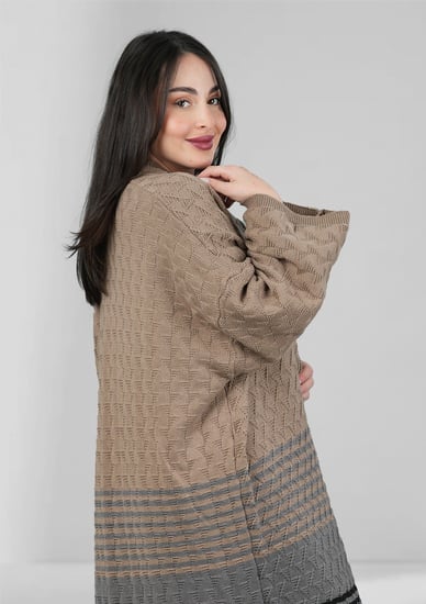 فروة شتوية طويلة صوف مخططة بشكل أفقي