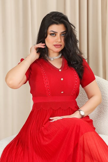 فستان كلاسيكي مكسر شيفون نصف كم بأزرار