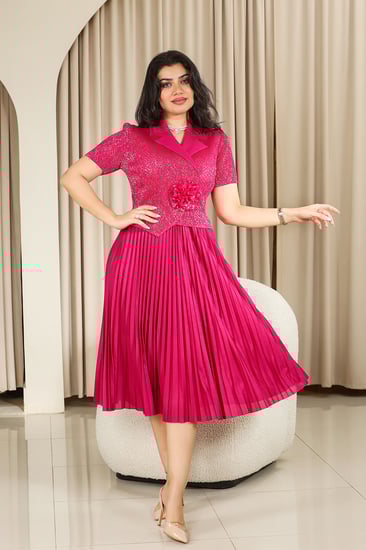 فستان كلاسيكي مكسر نصف كم بلمعة