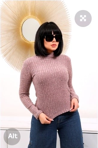 هاينك نسائي بأكمام طويلة ونصف الياقة المدورة