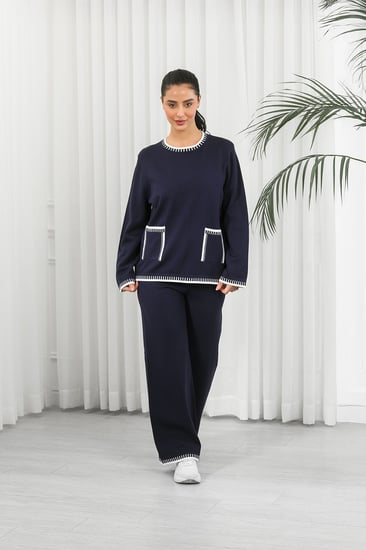 ترنج شتوي كاجوال بأكمام طويلة وياقة مدورة وجيب صغيرة