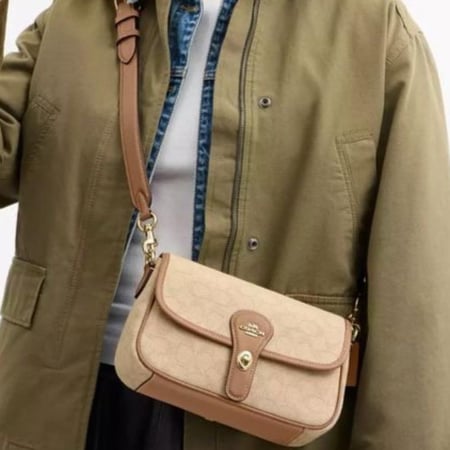 حقيبة كوتش هدلي شولدر فوري | Coach Hadley Shoulder Bag - Gold/Dark Natural Multi